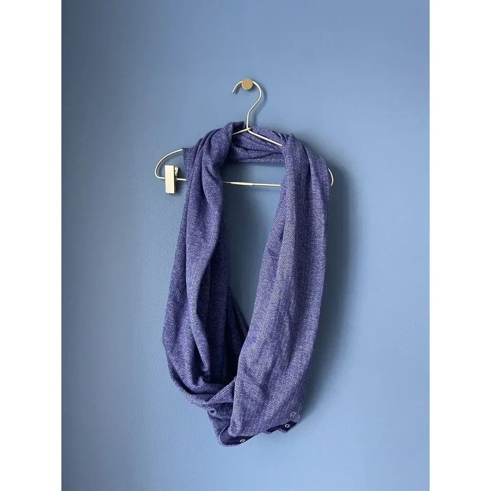 Ivivva Village Chill Infinity Scarf‎
